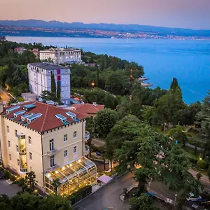 hotel-villa-eugenia.primorje-gorskikotar.com/