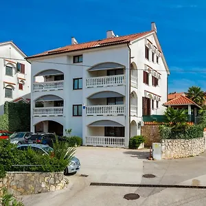 apartments-katarina-k.primorje-gorskikotar.com/